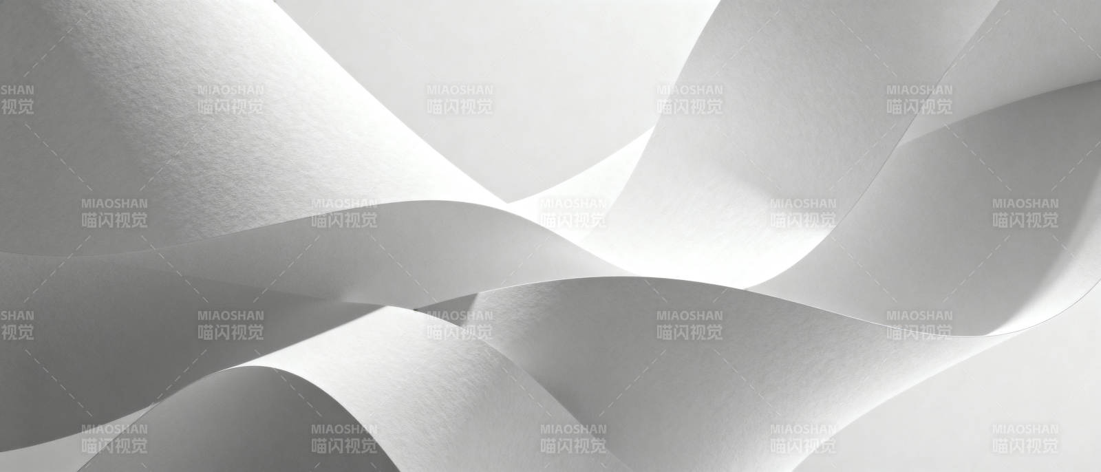 流动的白色波浪图片