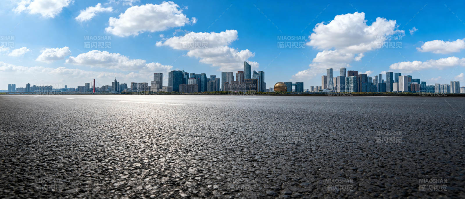 城市天际线水景图片