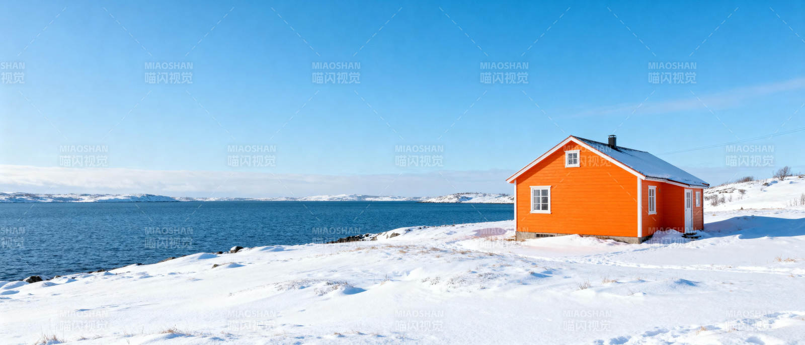 雪地橙屋临海图片