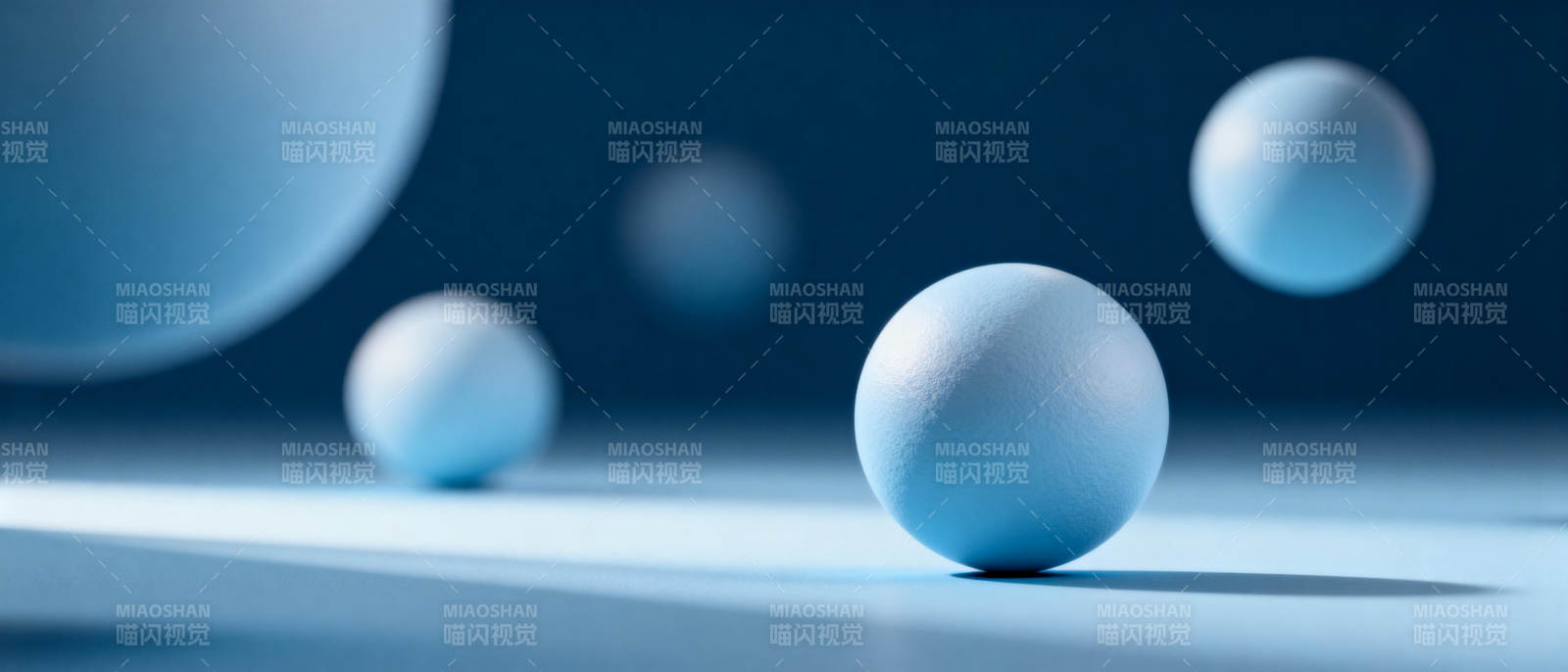 蓝球静谧空间图片