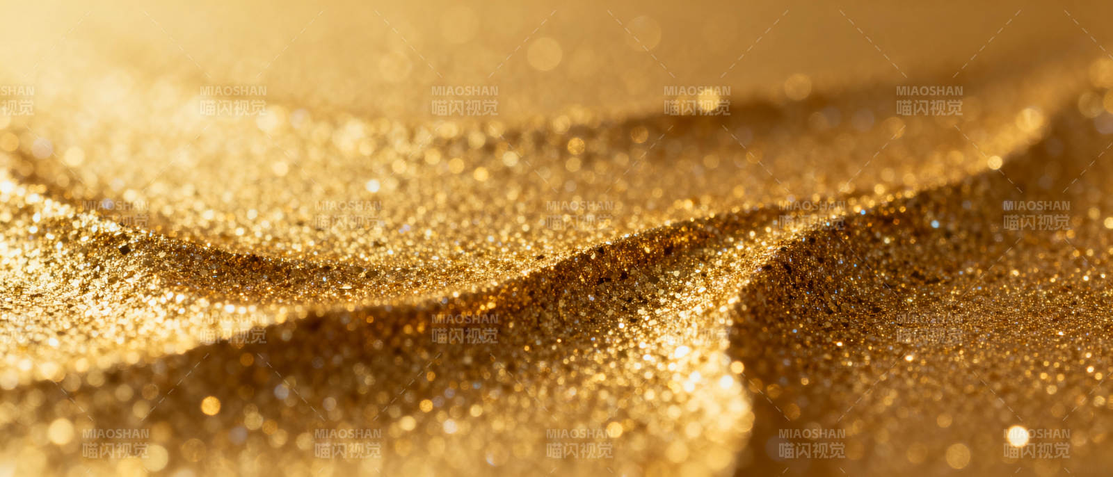 金色闪耀的沙粒图片