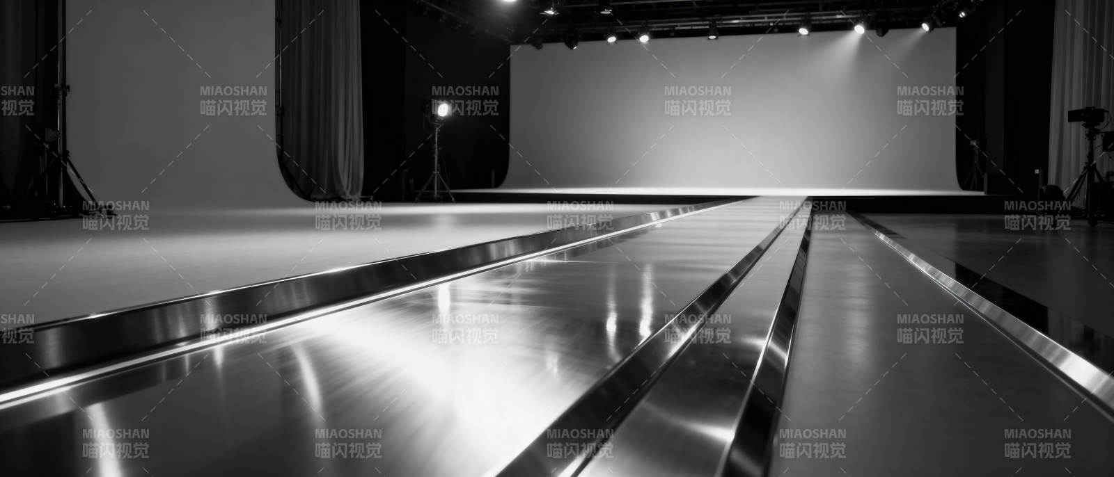 舞台金属轨道图片