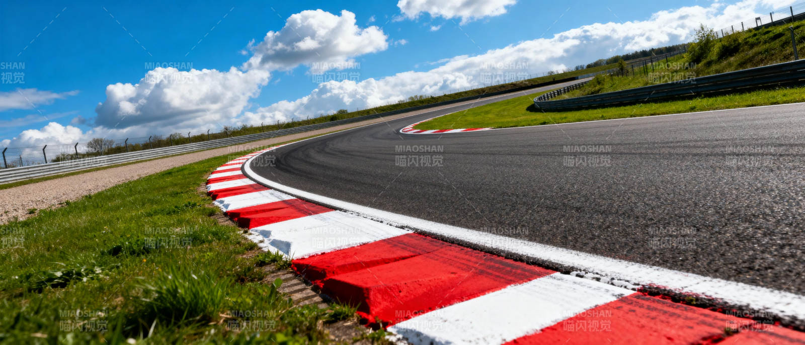 赛道弯道风景图片