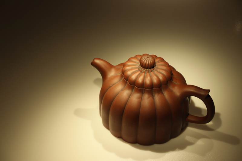 南瓜造型紫砂壶图片