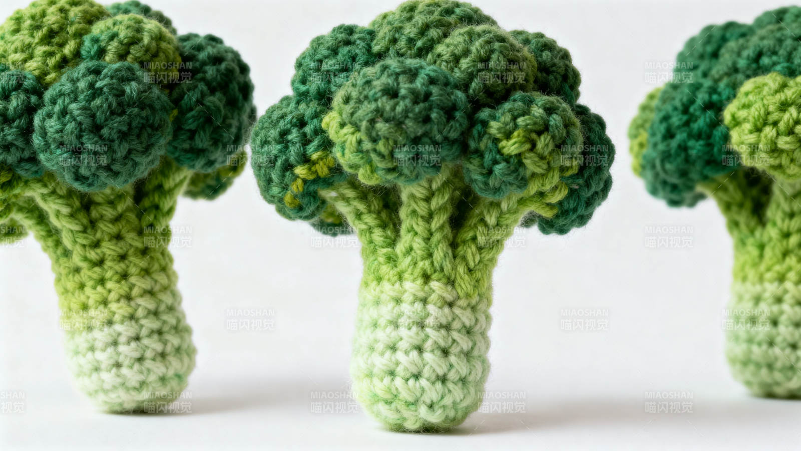 手工编织西兰花玩偶展示图片