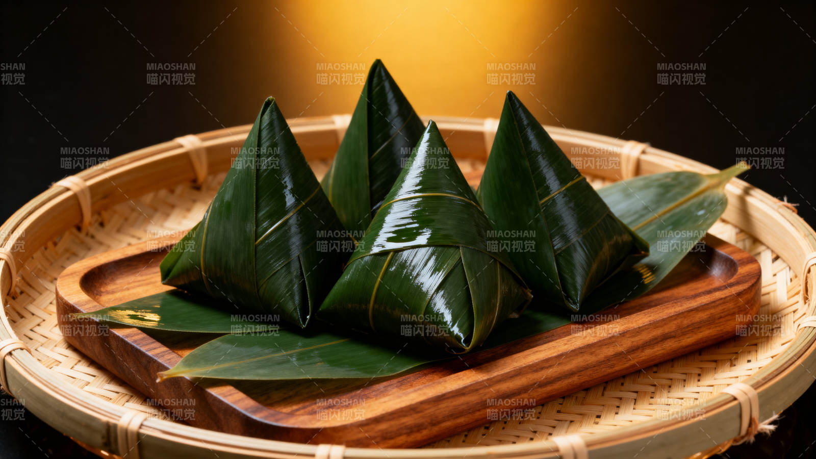 端午节传统粽子展示图片