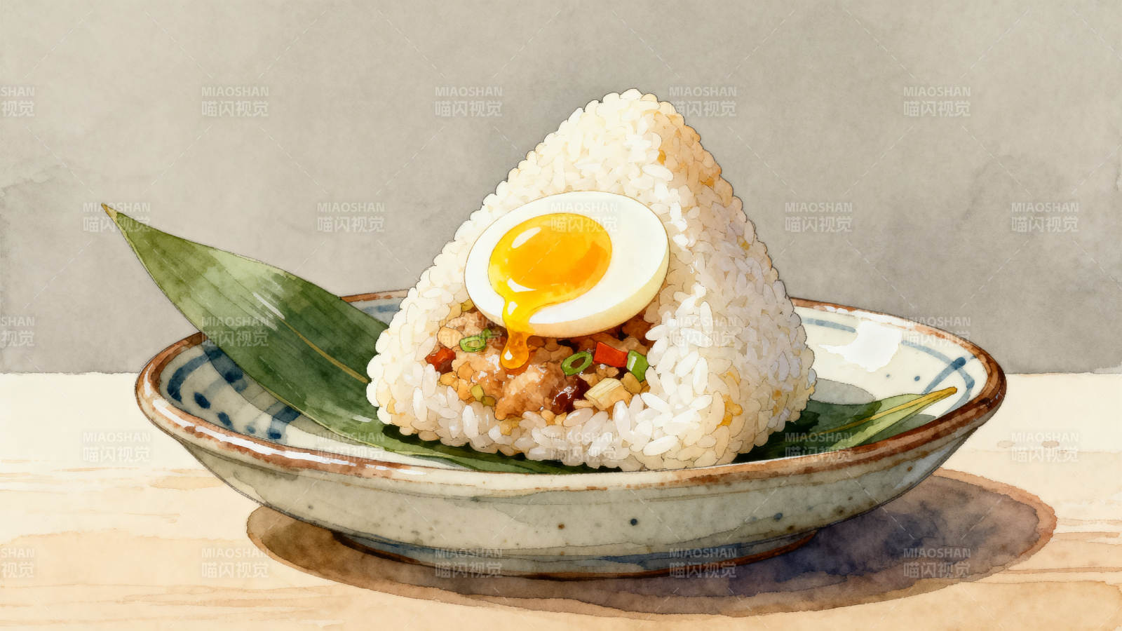 米饭团配温泉蛋和肉馅图片