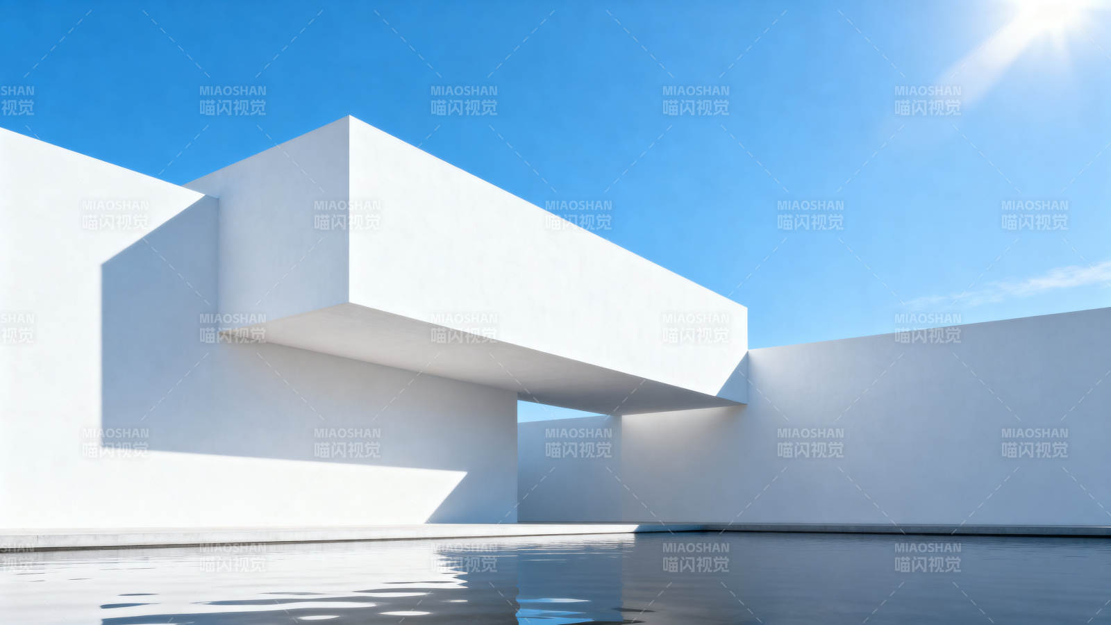 极简白色建筑与蓝天图片