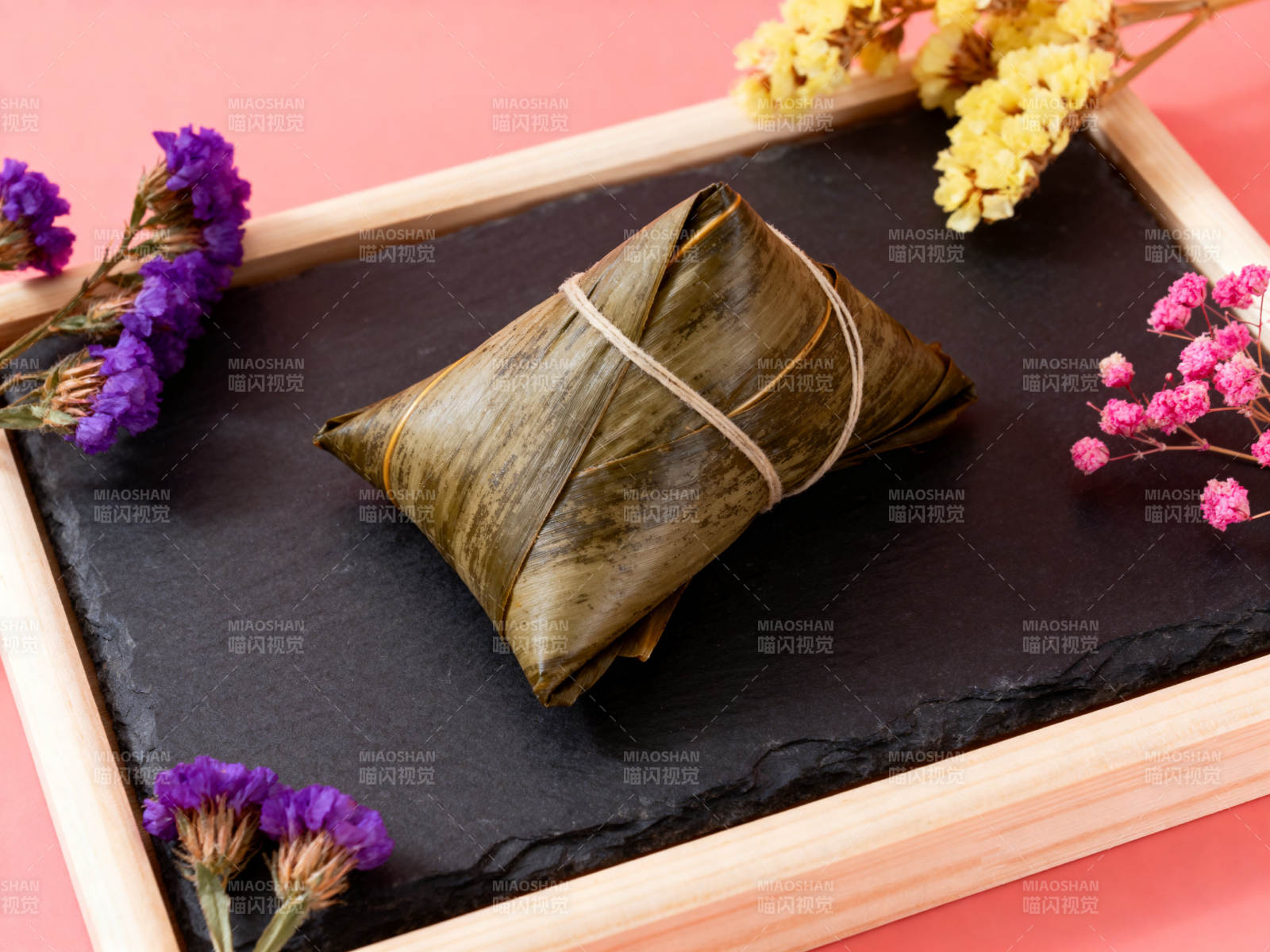 端午节传统粽子特写图片