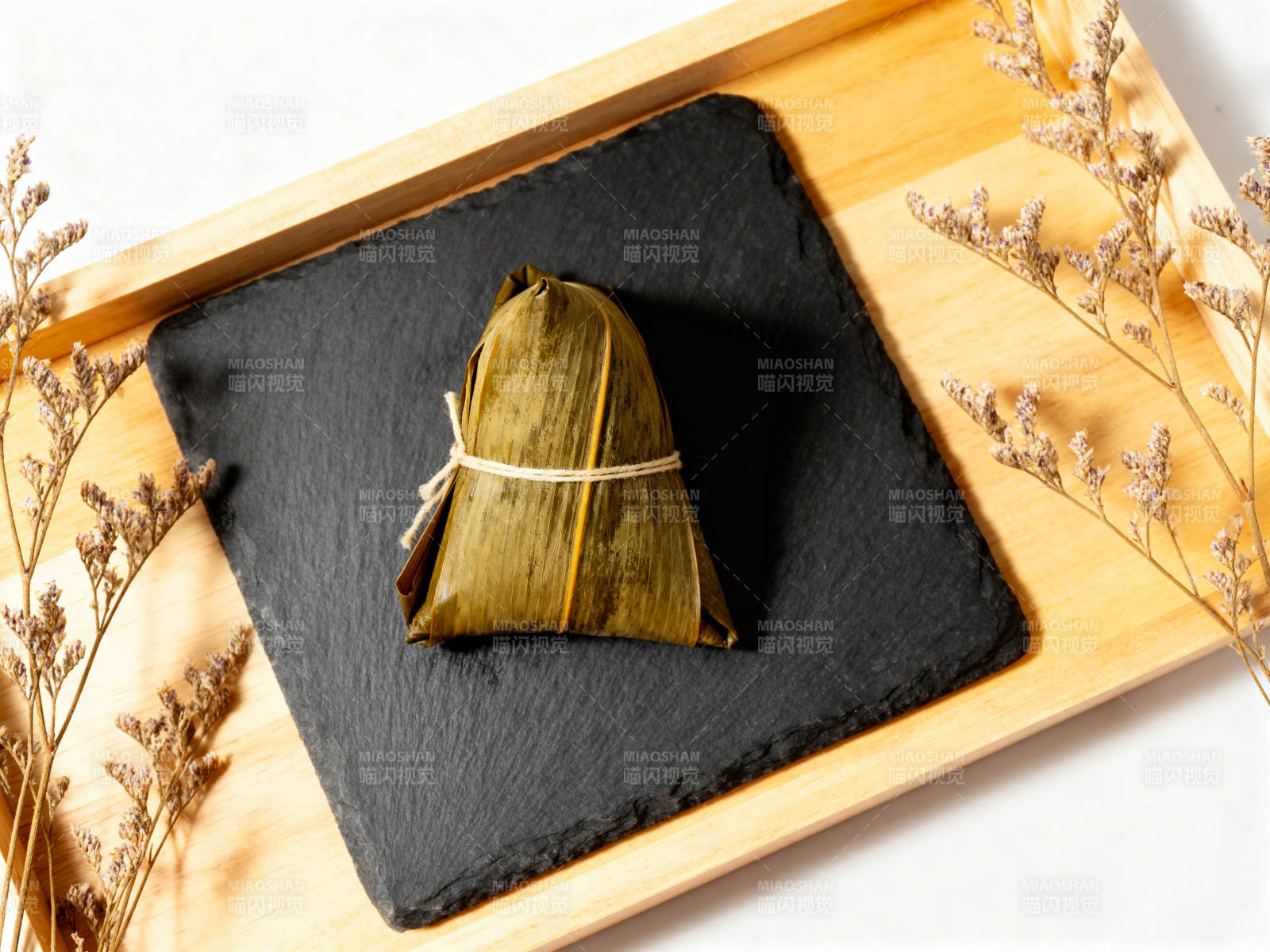 端午节传统粽子特写图片