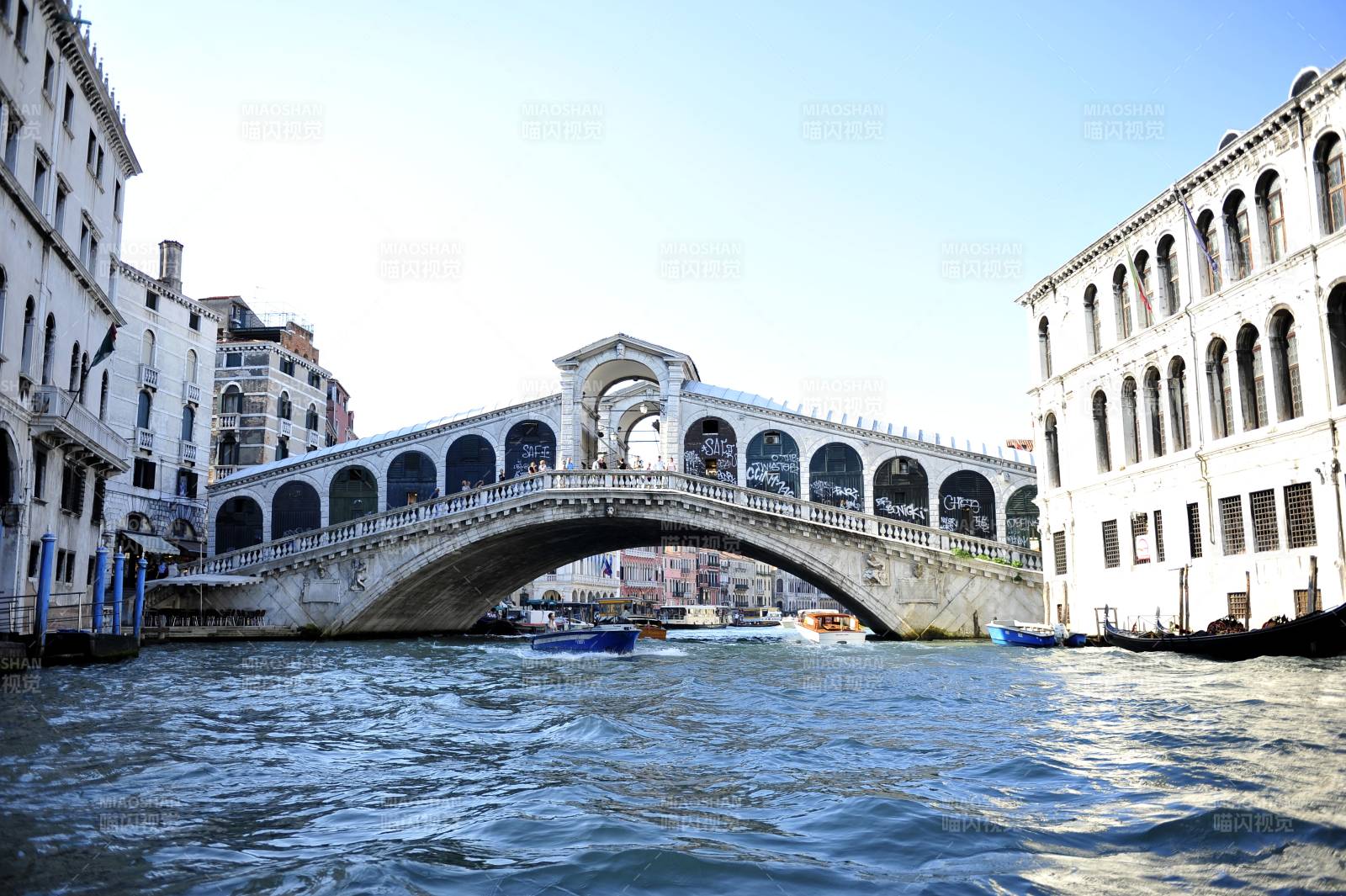 威尼斯叹息桥图片