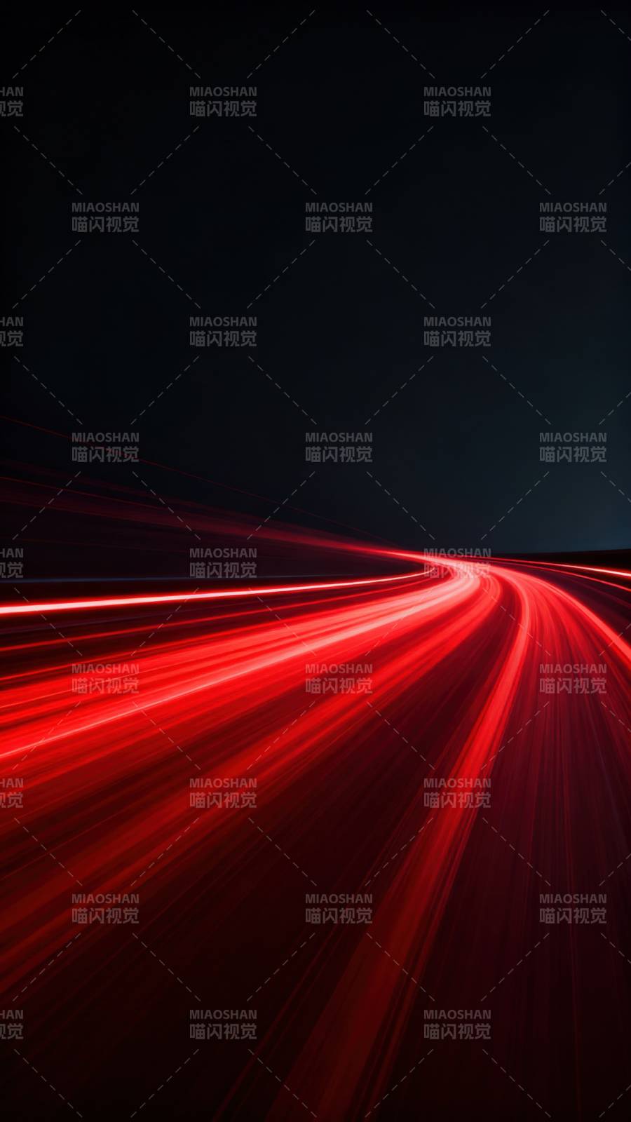 红光疾驰夜路图片