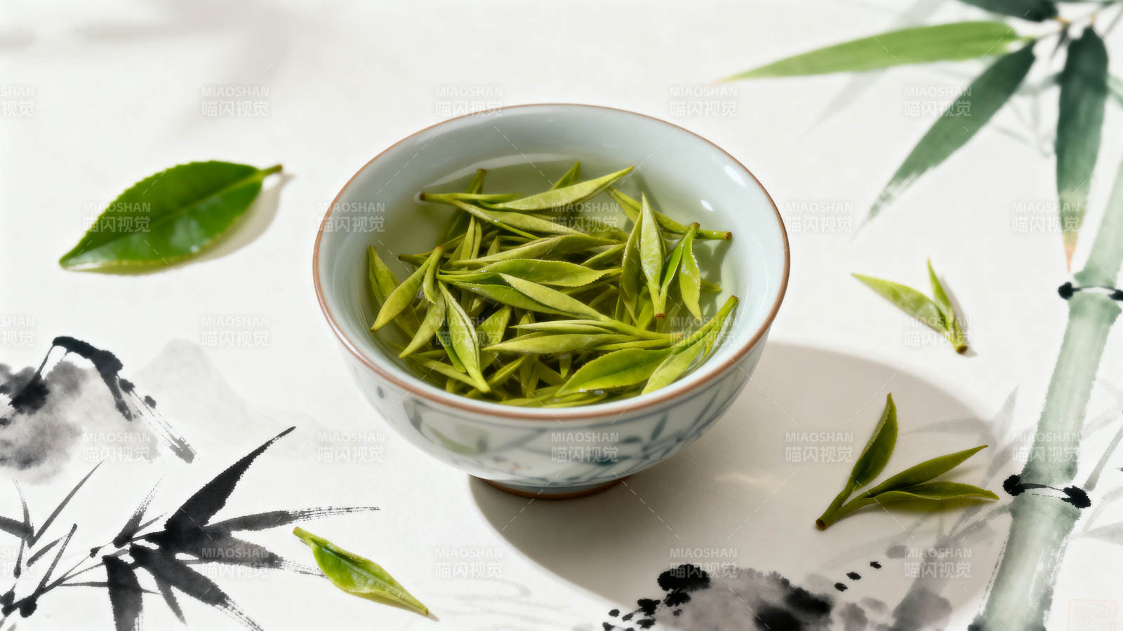 绿茶茶汤清新雅致图片