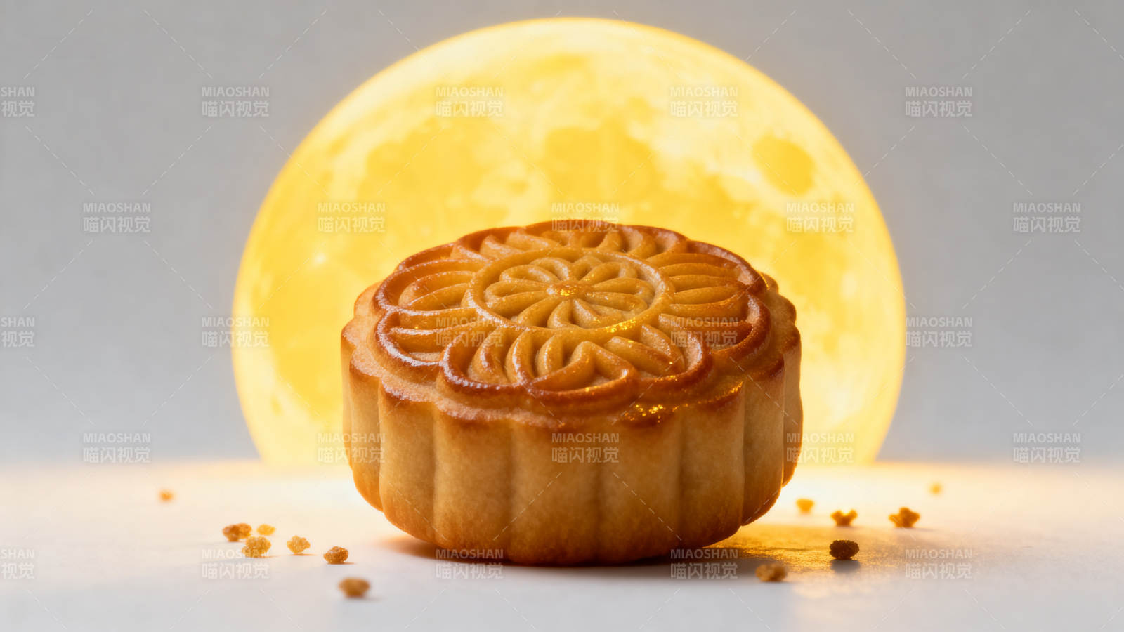 中秋月饼与满月图片