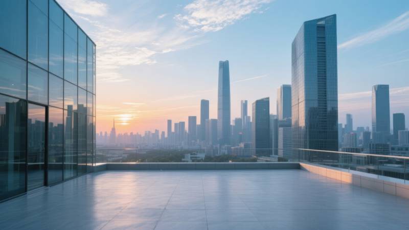 城市天际线日落景观图片