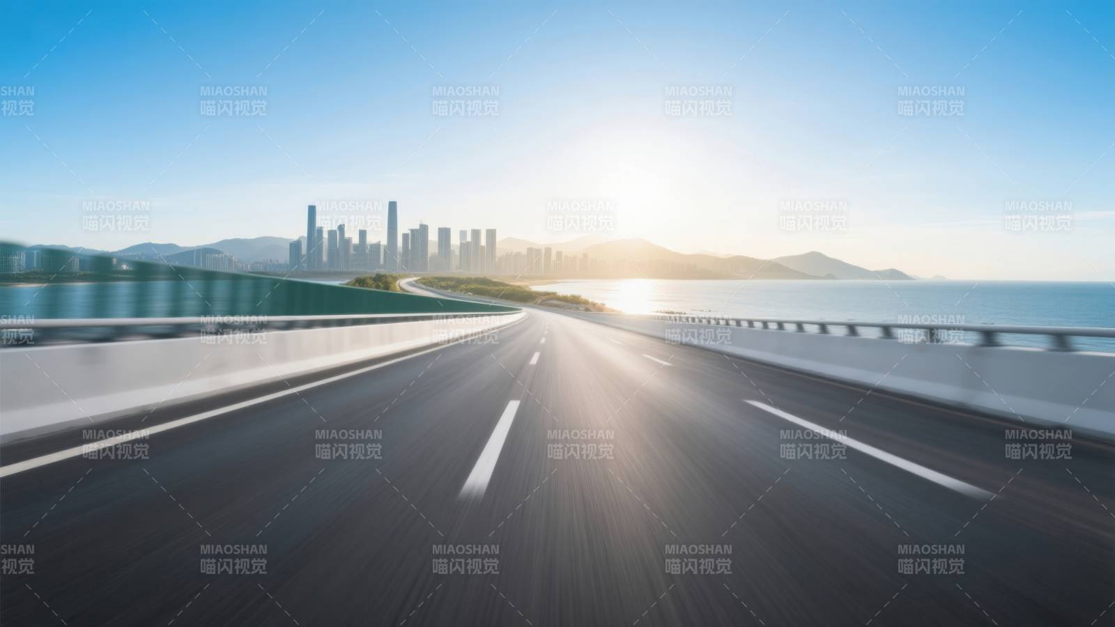 高速公路通向城市图片