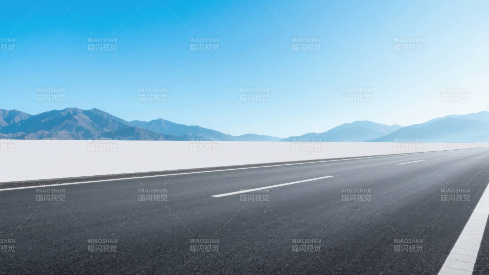 高速公路延伸向远方图片