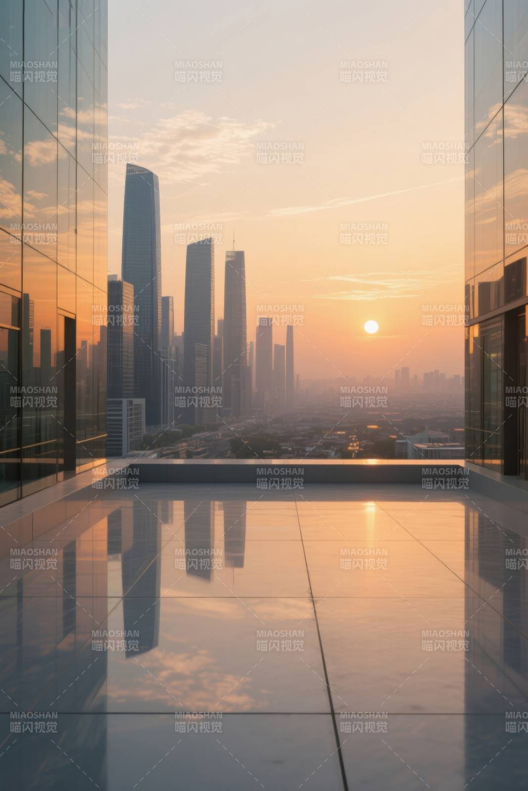 城市日落天际线图片