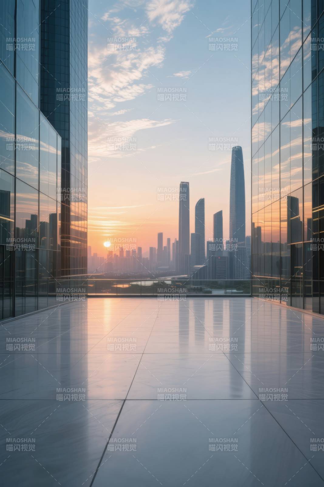 城市天际线日落景观图片