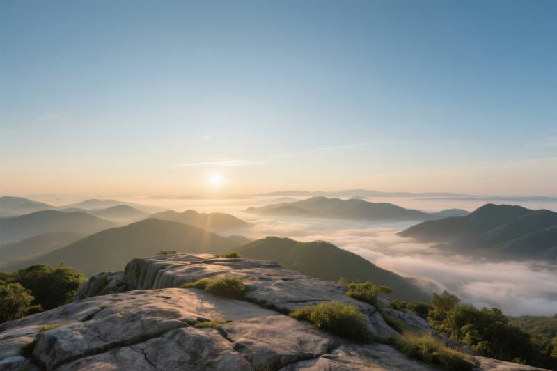 日出云海山峰美景图片