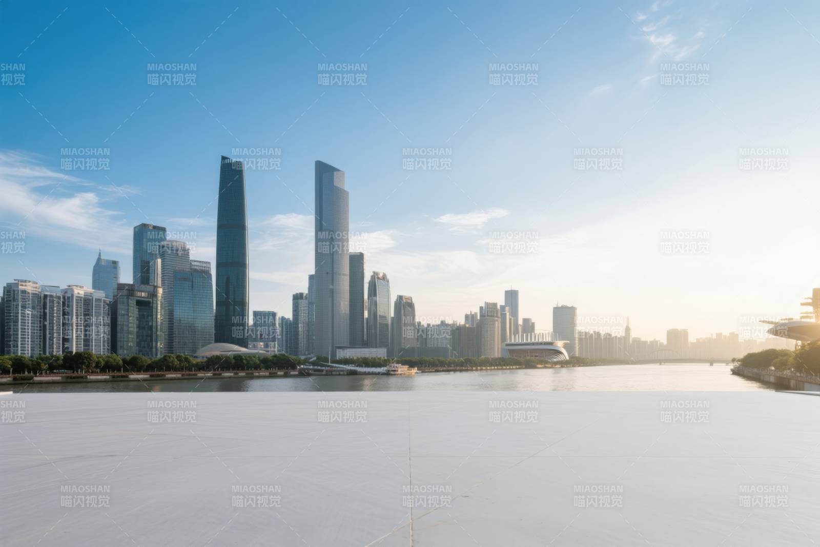 城市天际线现代建筑图片