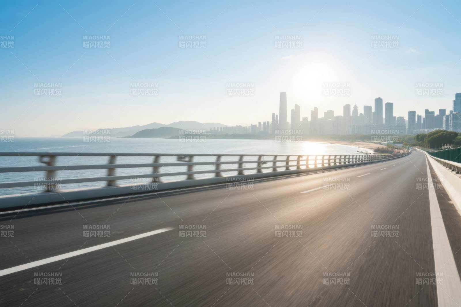 沿海高速公路城市风光图片