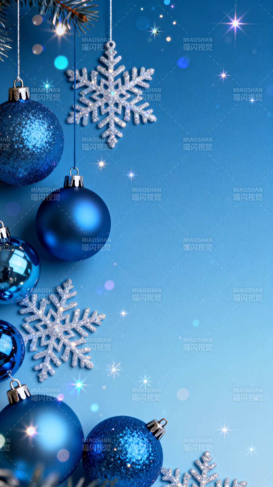 蓝色圣诞装饰与雪花图片