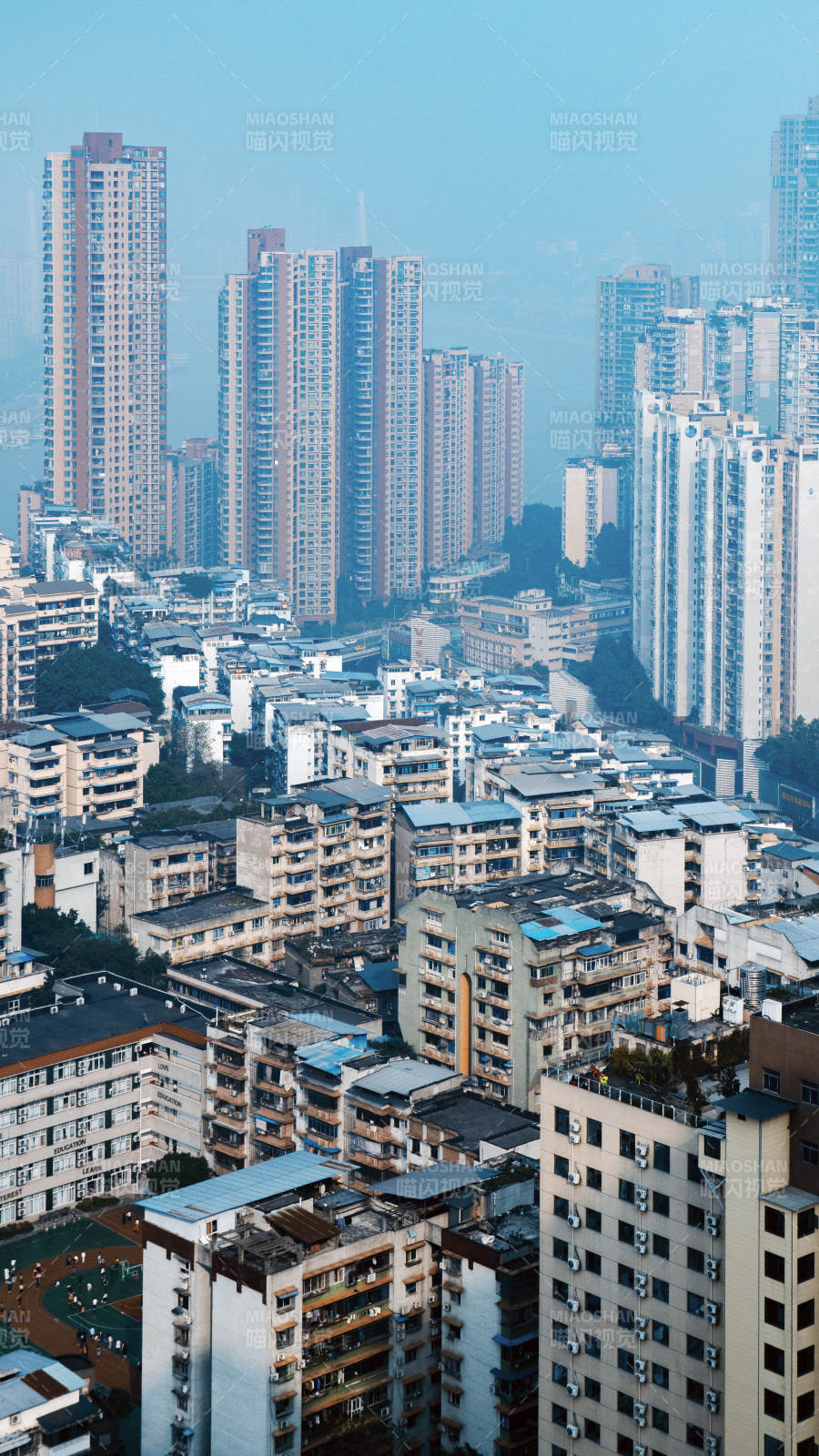 重庆南坪后堡城市高楼林立图片