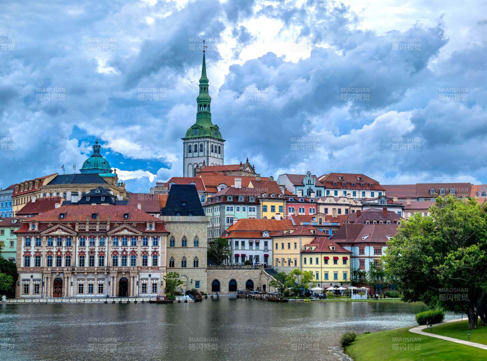 华为欧洲小镇松山湖建筑图片