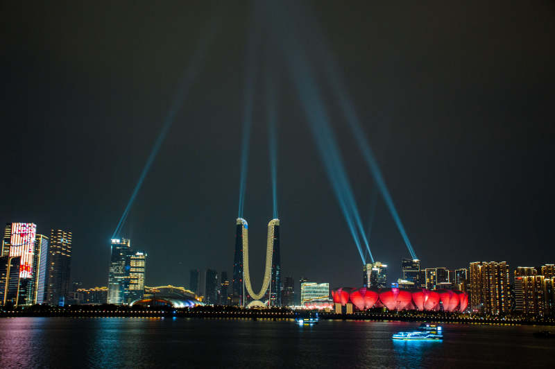 杭州城市阳台杭州之门图片