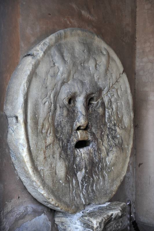 罗马 真理之口 石雕人脸喷泉图片
