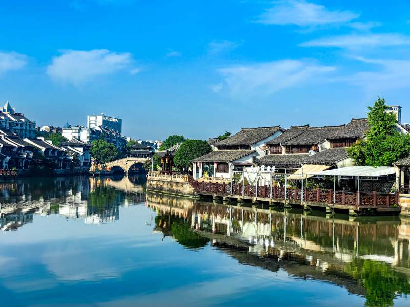 浙江嘉兴水乡古镇临水民居图片