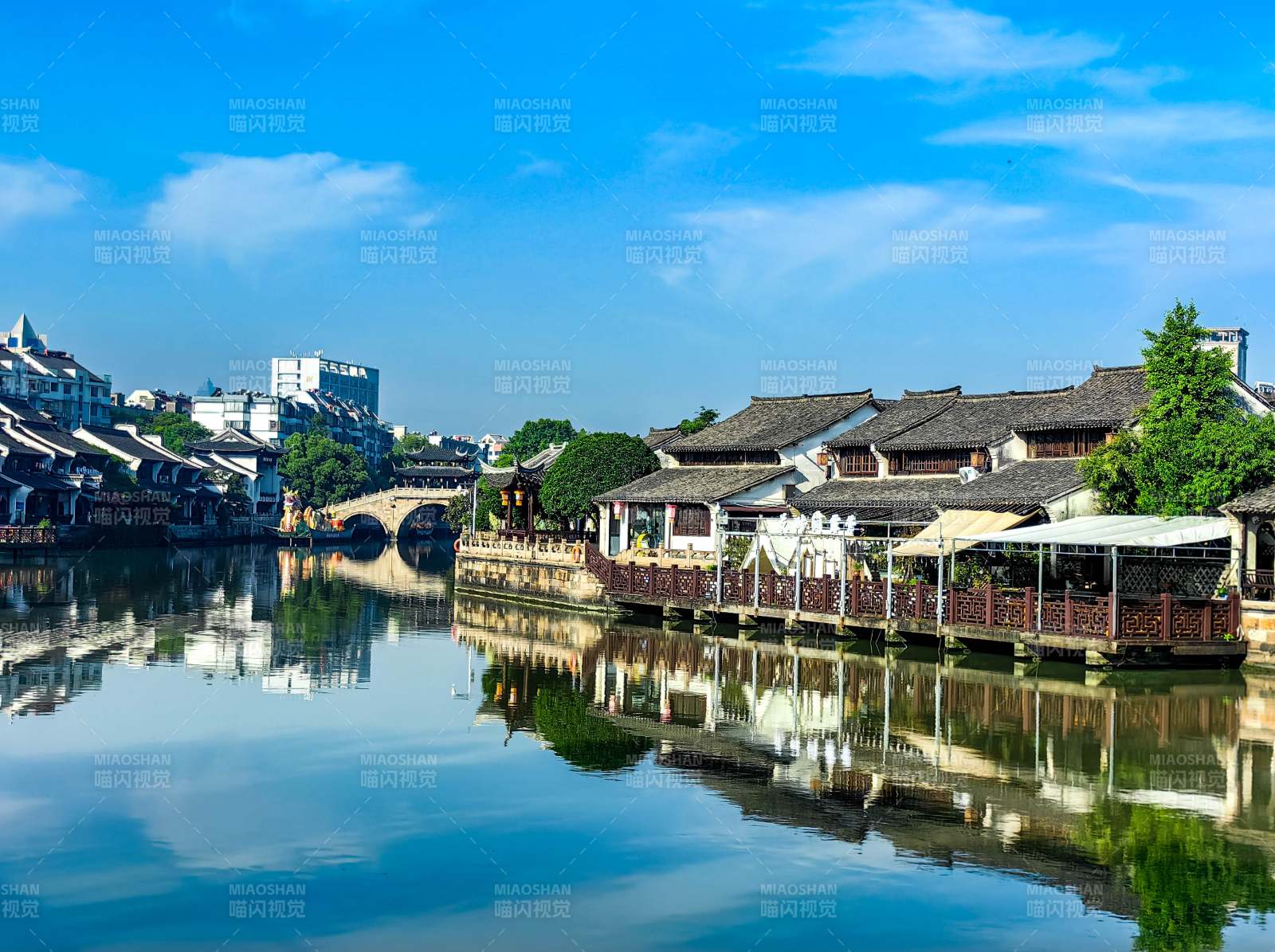 浙江嘉兴水乡古镇临水民居图片