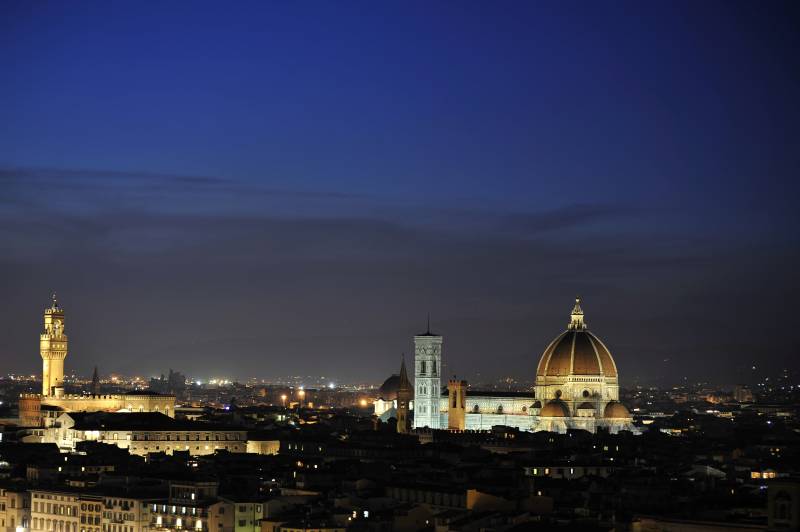 佛罗伦萨夜景图片