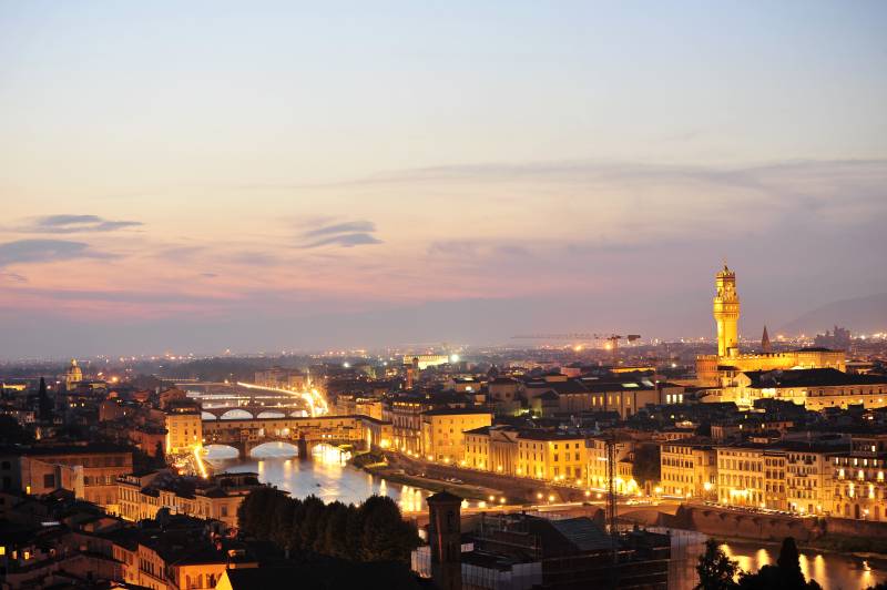 佛罗伦萨夜景图片