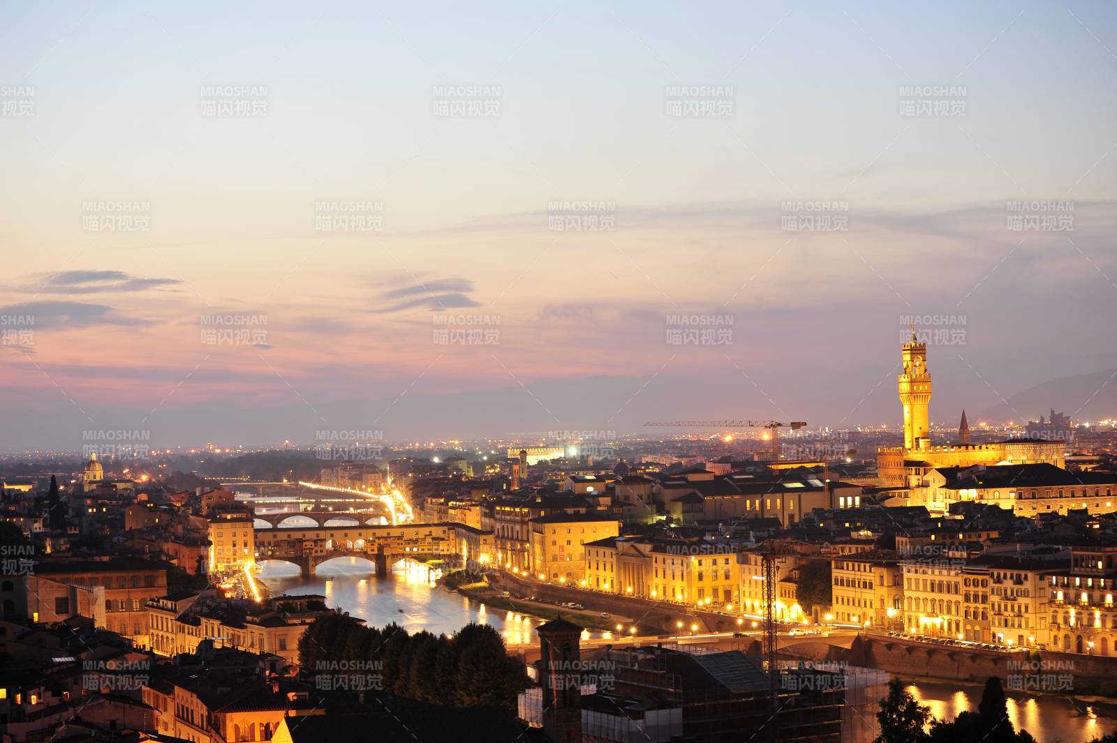 佛罗伦萨夜景图片