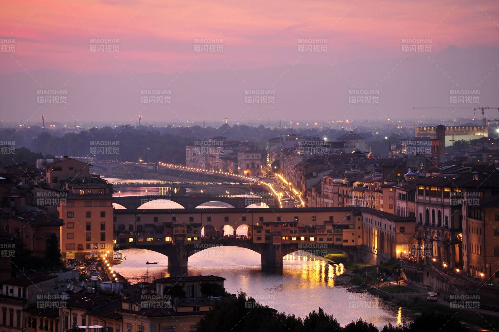 佛罗伦萨黄昏桥景图片