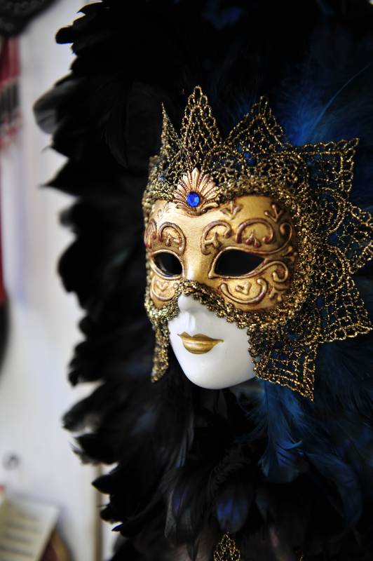 华丽金面具图片