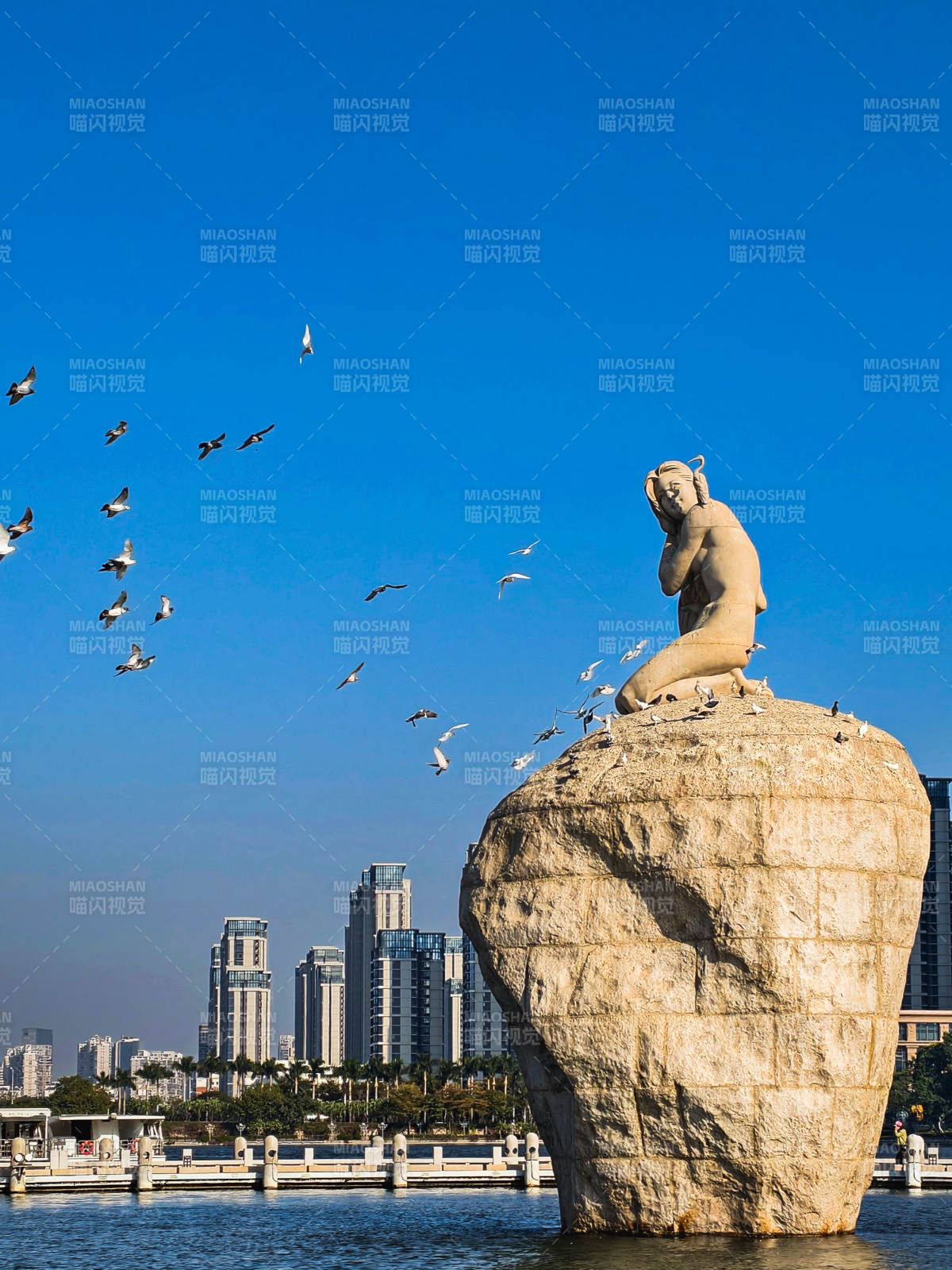 厦门白鹭女神雕像图片