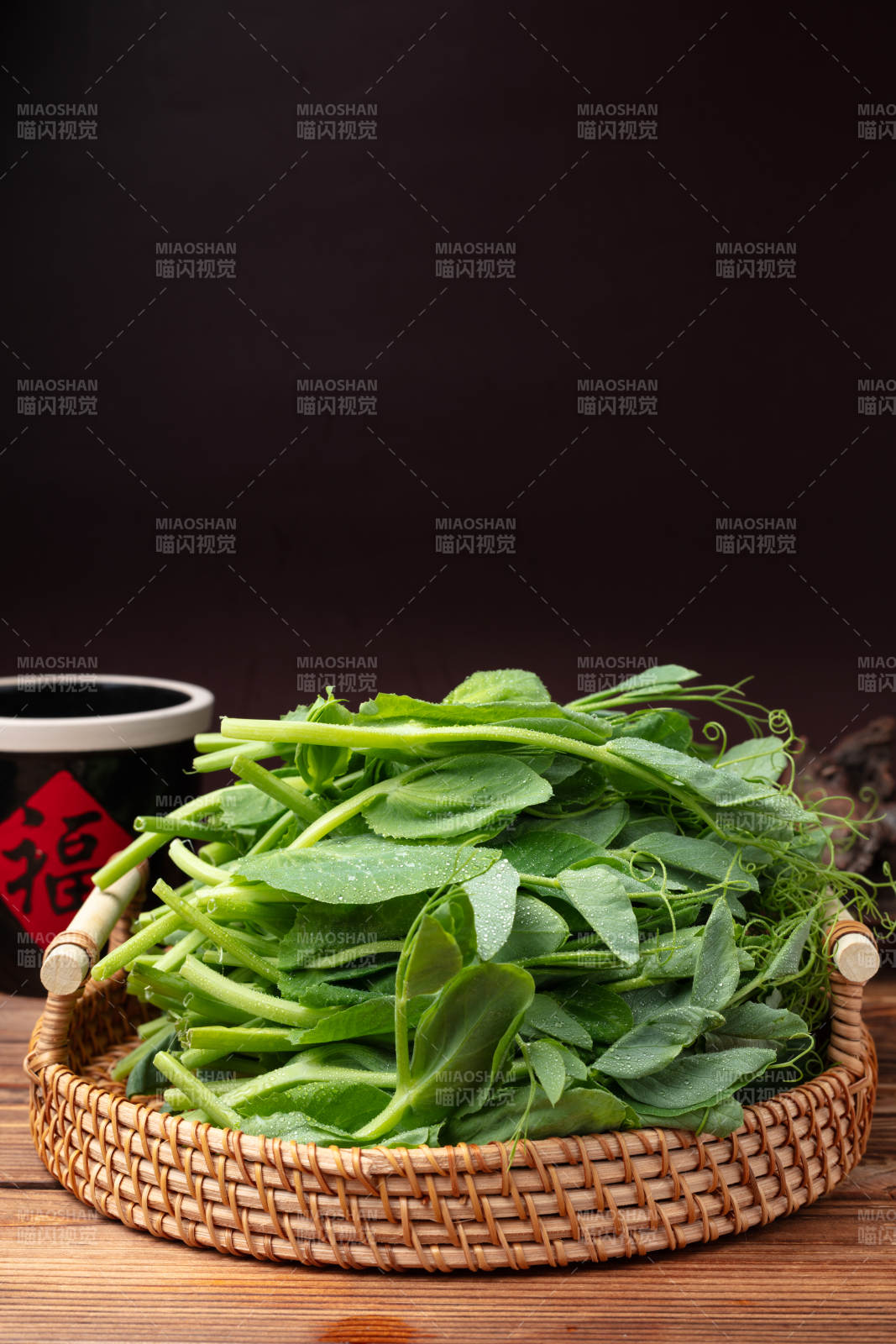 新鲜豌豆尖图片