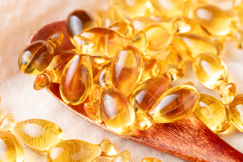 金黄鱼油胶囊图片