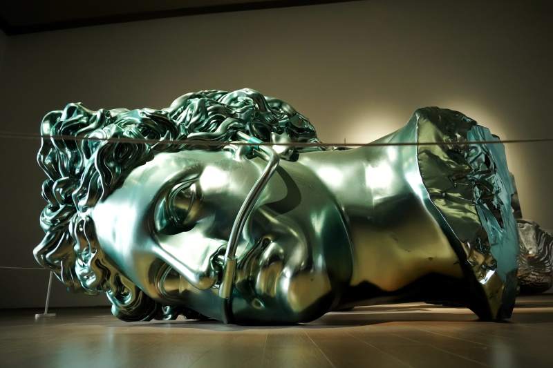 成都青铜头像雕塑图片