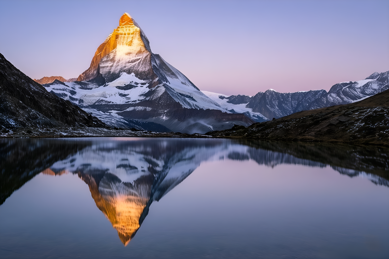 马特洪峰倒影图片