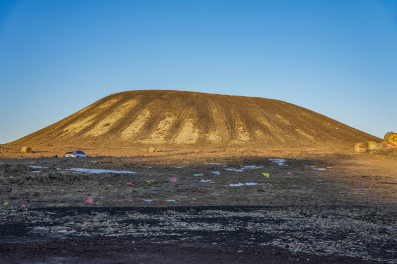 乌兰察布火山图片