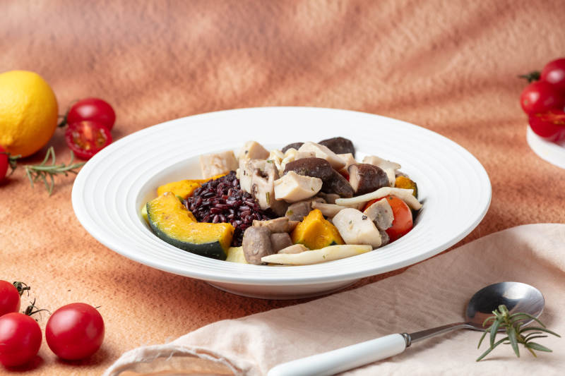 南瓜菌菇糙米饭图片