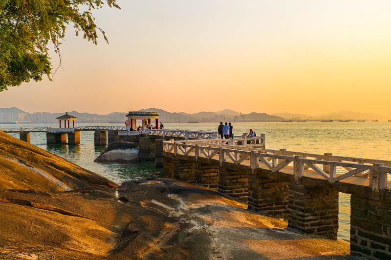 夕照厦门菽庄，四十四桥的鎏金时刻图片