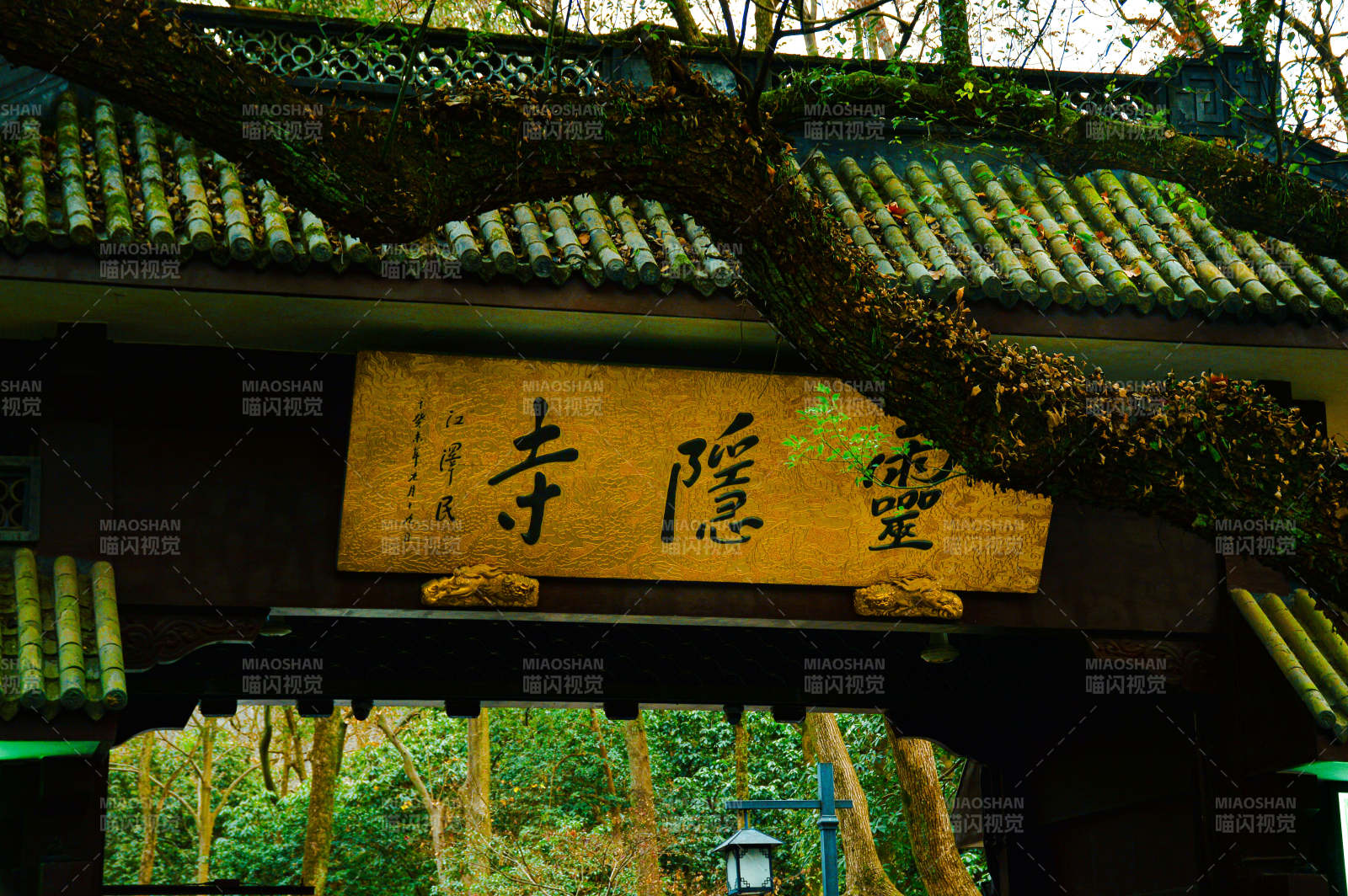 灵隐寺门景图片