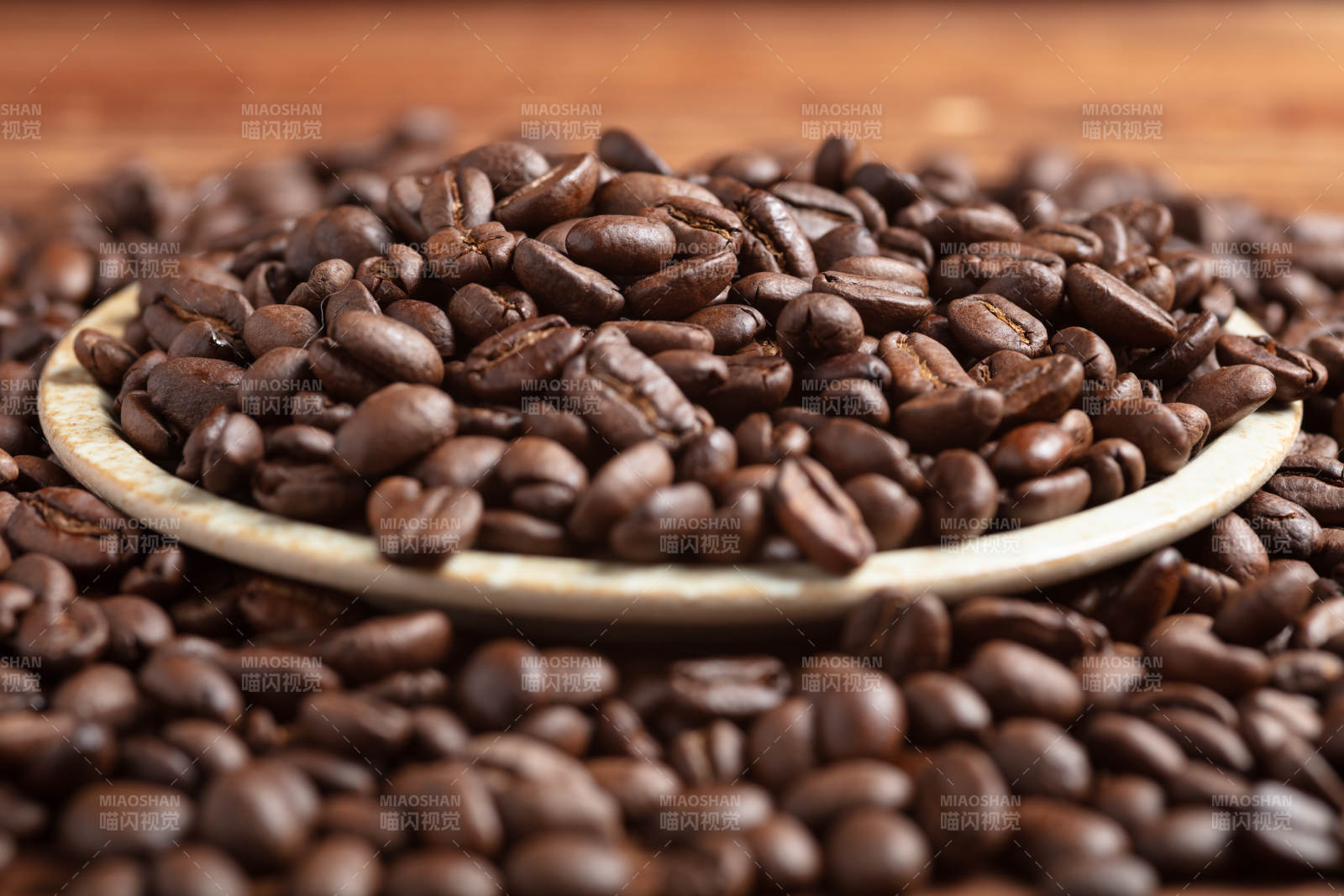 咖啡豆特写图片
