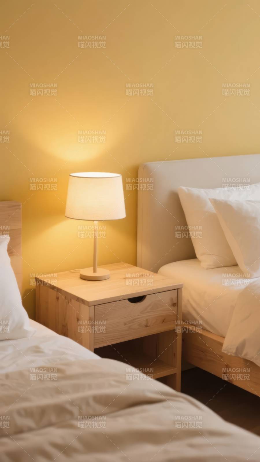 温馨卧室夜景图片