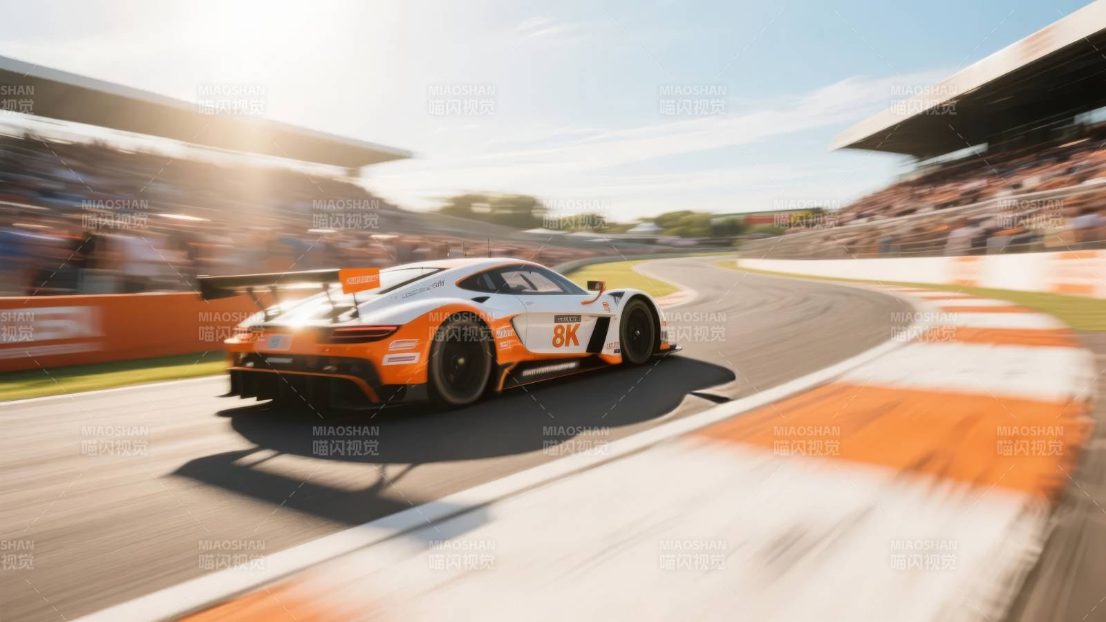 赛道疾驰的橙色跑车图片